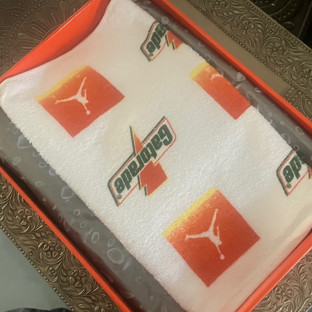 Jordan 1 Gatorade blue Lagoon 2017
13